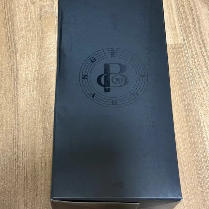 [BUNJANG] Big Bang 20th Anniversary Bang Bong Lightstick (Sealed) / [미개봉] 빅뱅 응원봉 20주년 뱅봉 새제품 판매합니다