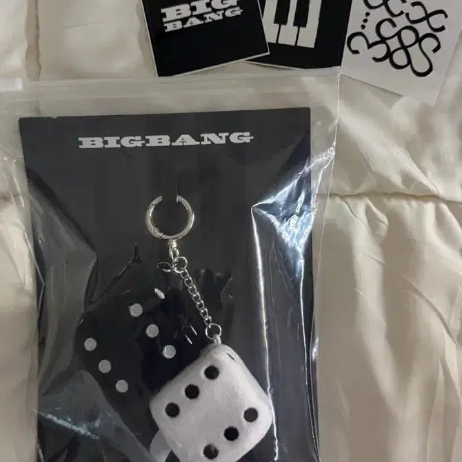[BUNJANG] BIGBANG Dice Keychain / 빅뱅키링