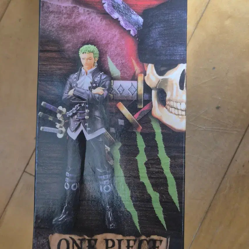 [BUNJANG] Banpresto One Piece Film Red DXF Grandline Men Vol. 3 Zoro Figure / 반프레스토 원피스 필름레드 DXF 그란드라인맨 Vol3 조로 피규어