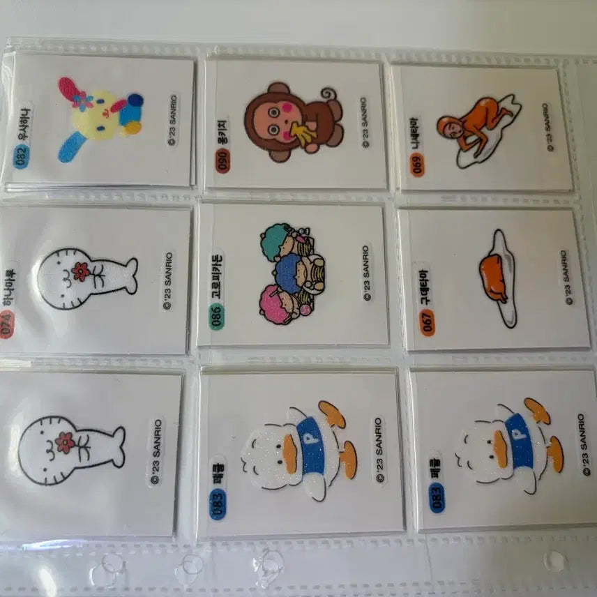 [BUNJANG] Sanrio Sticker Bundle Set (32 pcs) / (새상품) 산리오 띠부씰 32장 일괄 양도