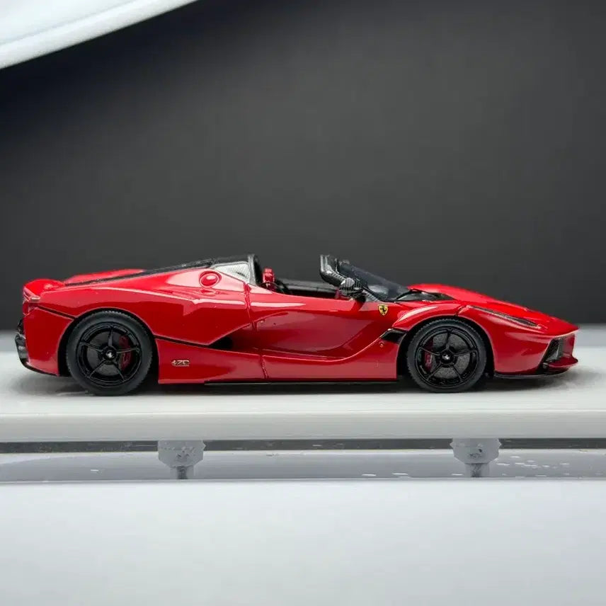 [BUNJANG] DMH LaFerrari 1:64 Scale Resin Model / dmh laferrari 1:64 열렸지만 표시 용도로만 사용되었습니다
