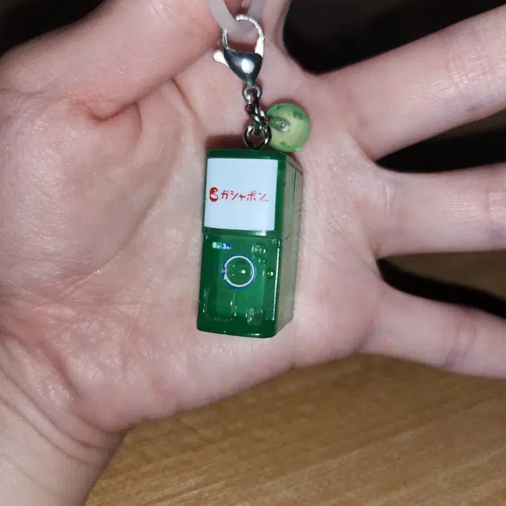 [BUNJANG] Midori Transparent Capsule Machine Gacha Keychain / 초록 투명 캡슐머신 메지루시 가챠
