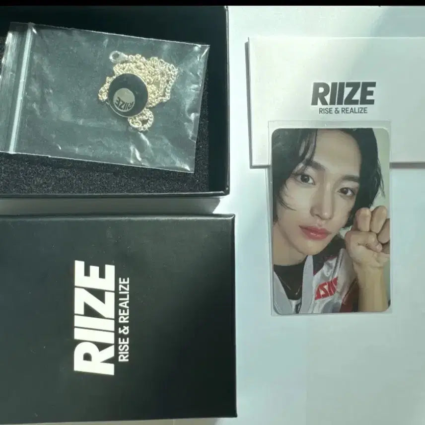 [BUNJANG] RIIZE Sungchan Photocard Necklace Set / 라이즈 목걸이 + 원빈 포카