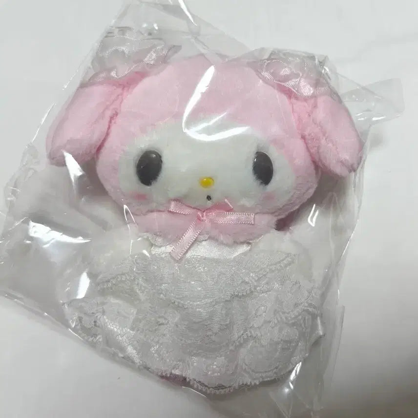 [BUNJANG] Sanrio My Melody Mascot (White) / 산리오 레이디 마이멜로디 마스코트 화이트