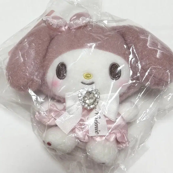 [BUNJANG] Sanrio Noemie My Melody Mascot / 산리오 노에미 Noemie 마이멜로디 마스코트