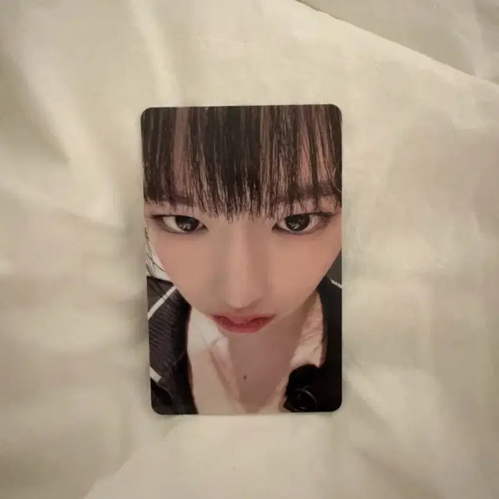 [BUNJANG] IVE Ahn Yujin Close-up Photocard / 덤폭 얼빡유진
