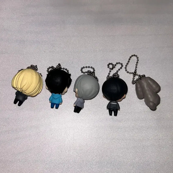 [BUNJANG] Yuri!!! on Ice "YuriOnIce" Figure Keyring Set (5 Pieces) / 유리온아이스 유온아 피규어 키링 5개 세트