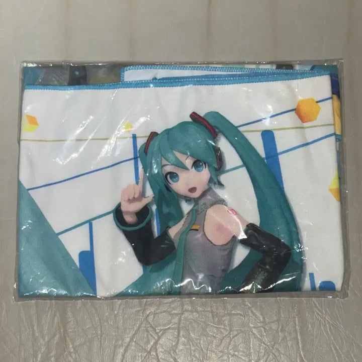 [BUNJANG] Hatsune Miku Project DIVA Arcade Towel (Sealed) / 하츠네미쿠 프로젝트 디바 아케이드 타올 미개봉 새상품