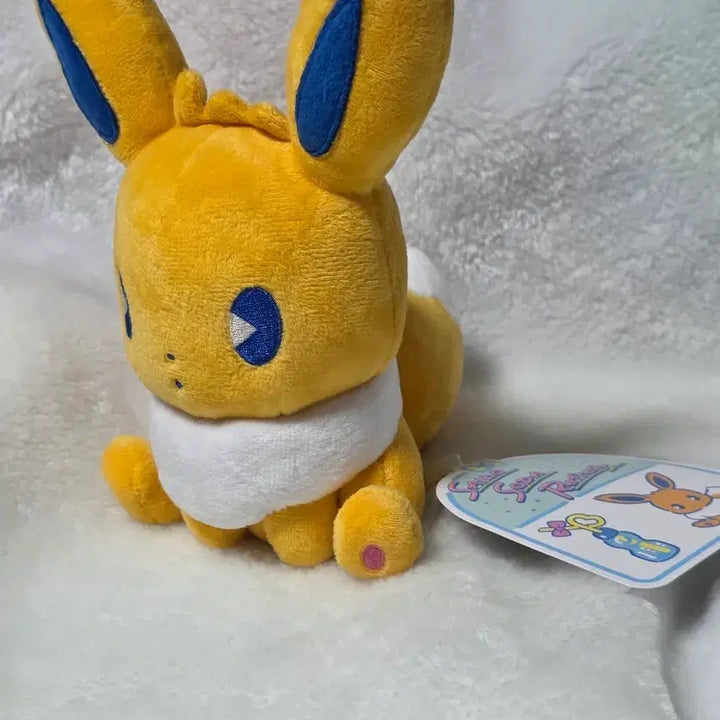 [BUNJANG] Pokemon Psyco Soda Eevee Doll / 포켓몬스터 사이코소다 미네랄사이다 이브이 인형