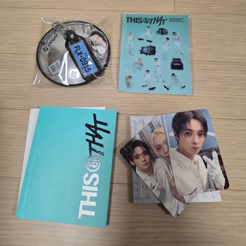 [BUNJANG] Stray Kids THIS &amp; THAT Truck Version Photocard (Unsealed) / 스트레이 키즈 THIS &amp; THAT 트럭ver(단순개봉)