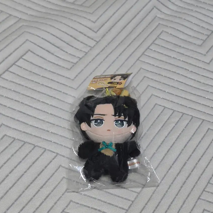 [BUNJANG] Attack on Titan Levi Harapekko Kuma Plush / [미개봉] 진격의거인 진격거 리바이 하라페코쿠마 누이 배고픈곰 리바이 인형