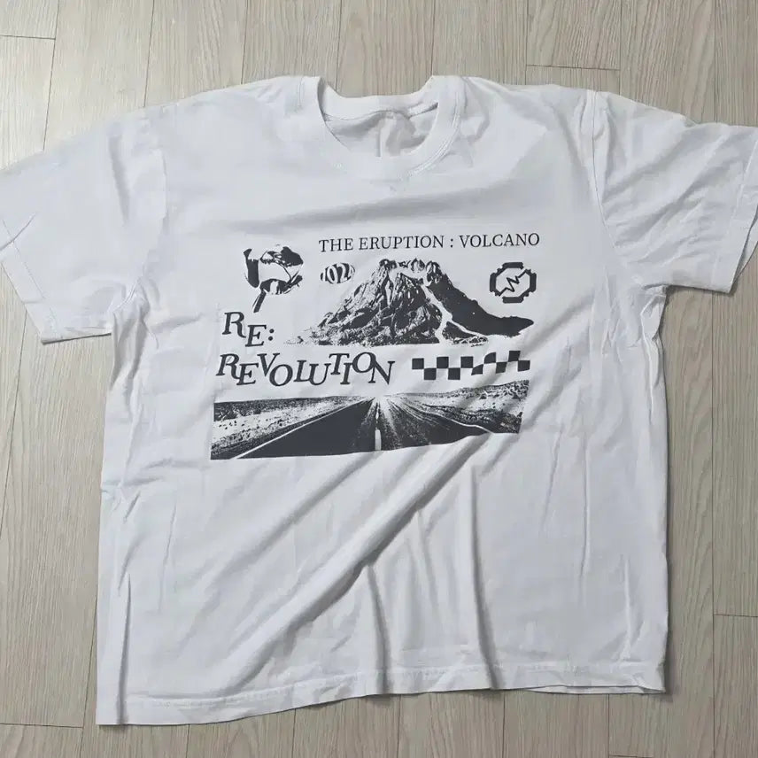[BUNJANG] Lerevolution (Leha) Busan Pop-up T-shirt / 리레볼루션(레하) 부산팝업 티셔츠 팔아요