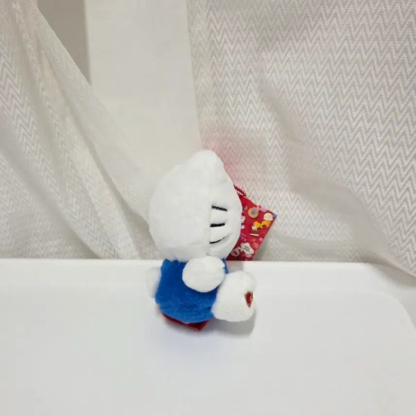 [BUNJANG] Sanrio Hello Kitty 50th Anniversary Keychain Doll / 산리오 헬로키티 50주년 키링 인형