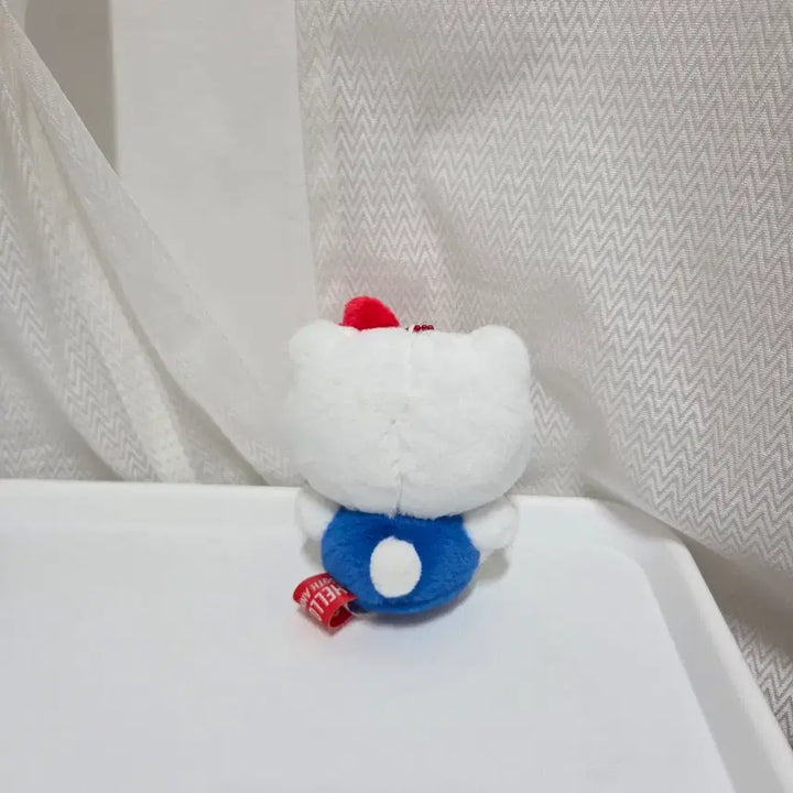 [BUNJANG] Sanrio Hello Kitty 50th Anniversary Keychain Doll / 산리오 헬로키티 50주년 키링 인형