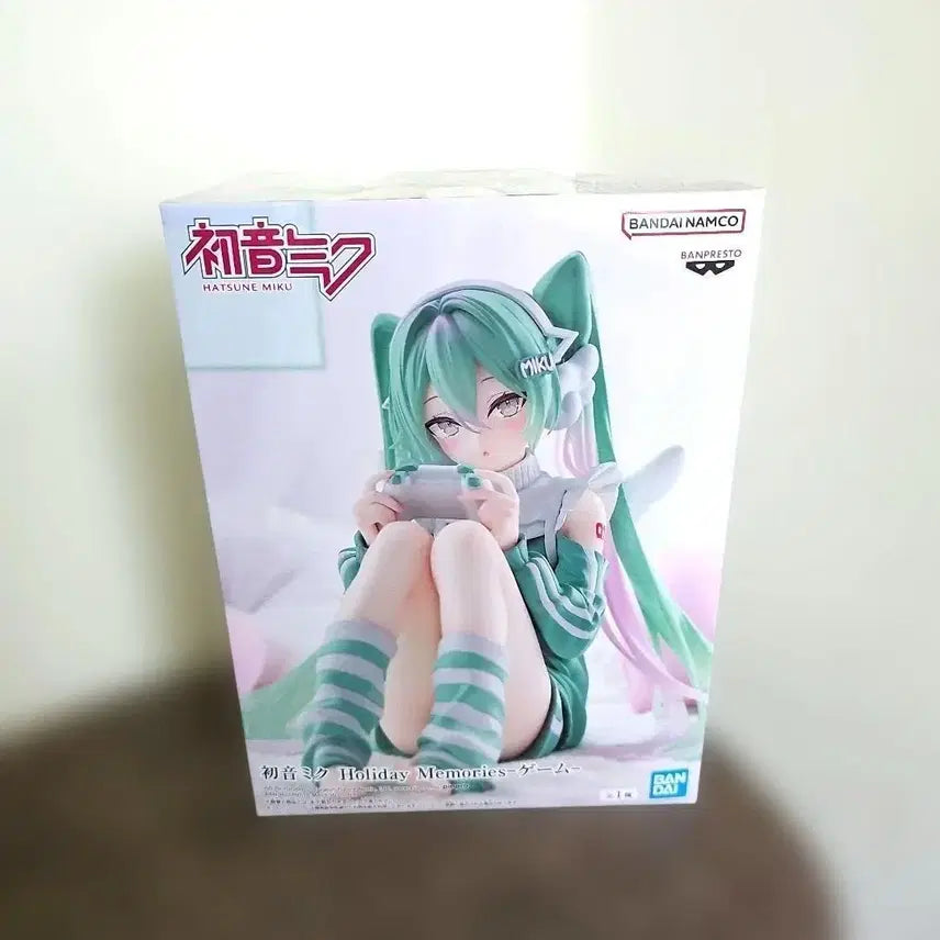 [BUNJANG] Hatsune Miku Holiday Memories Game Figure / 하츠네미쿠 홀리데이 메모리즈 게임 피규어