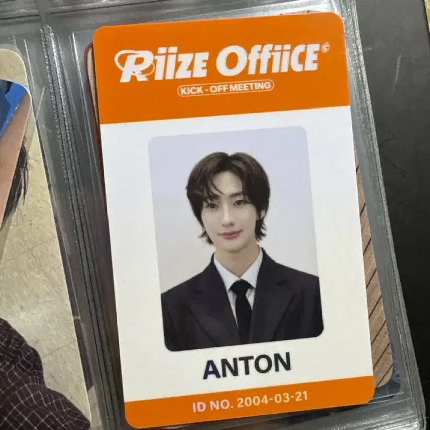 [BUNJANG] RIIZE Cheonil Party Fan Meeting Anton Photocard / 라이즈 천일파티 팬미팅 팬미 트레카 스페셜 앤톤 포카 포토카드