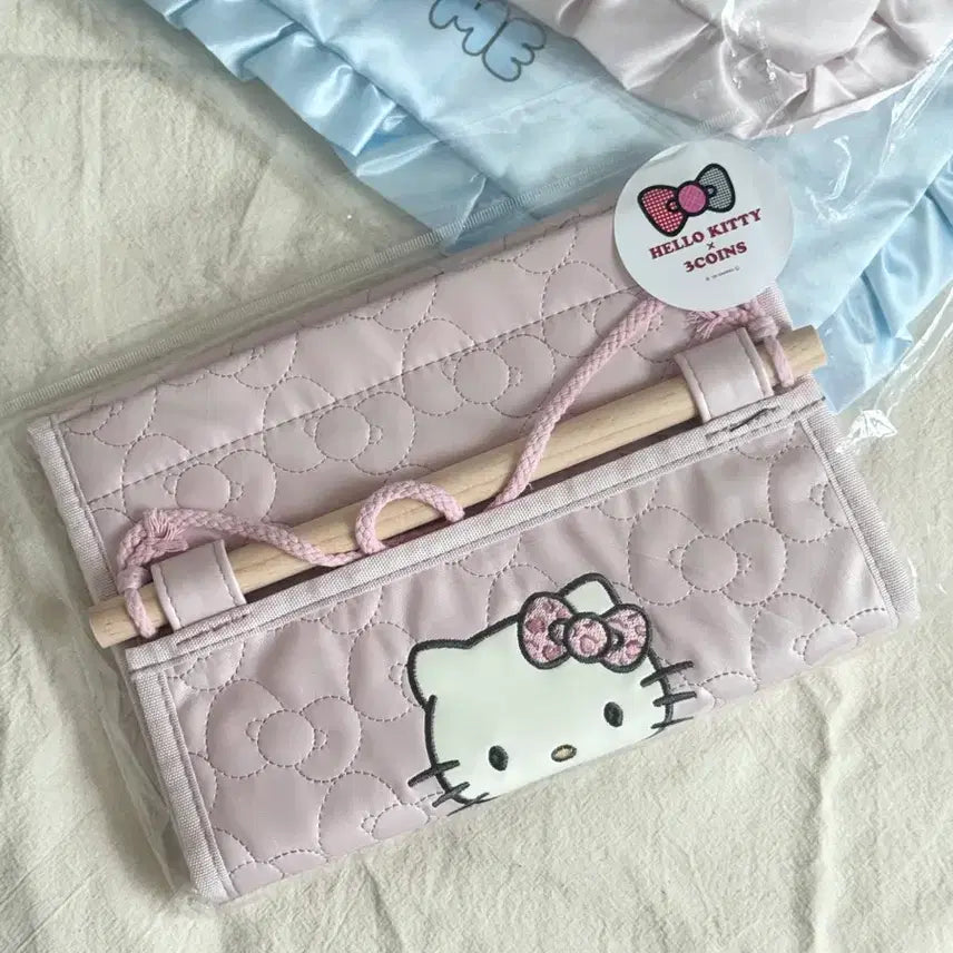 [BUNJANG] Hello Kitty 3COINS Quilted Wall Pocket Pink Sealed / 헬로키티 3COINS 퀼팅 월포켓 핑크 미개봉 새상품