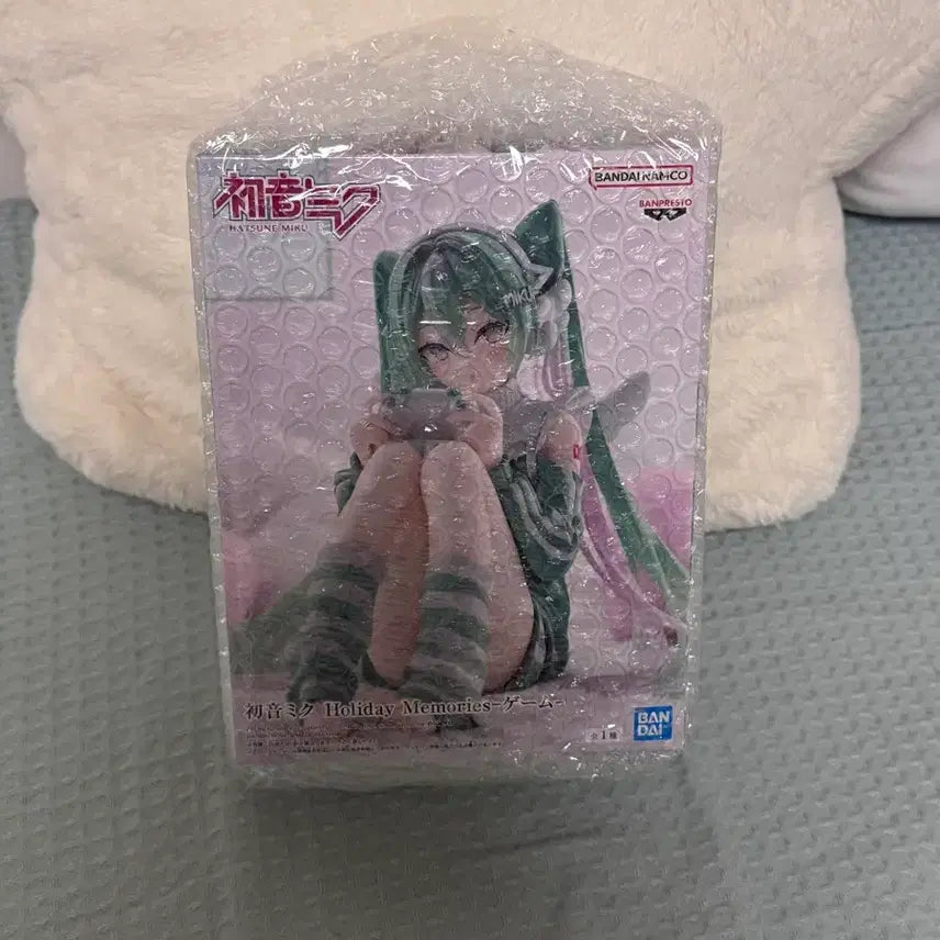 [BUNJANG] Hatsune Miku Holiday Memories Figure (Sealed) / 미개봉) 하츠네 미쿠 홀리데이 메모리즈 피규어 현물