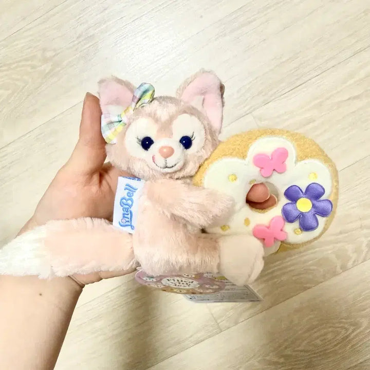 [BUNJANG] Disney Duffy and Friends 20th Anniversary LinaBell Plush Keychain / 더피와친구들 20주년 디즈니씨 리나벨 인형 키링 양도