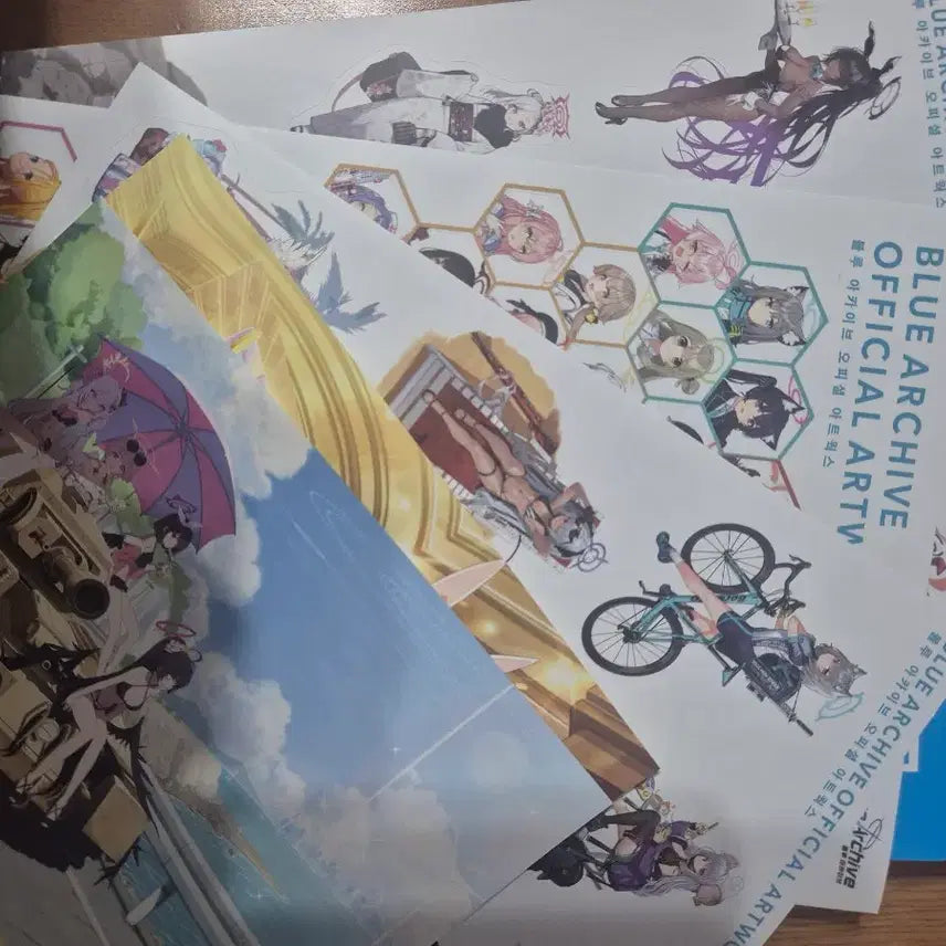 [BUNJANG] Blue Archive Official Art Book &amp; Illustration Sticker Set / 블루아카이브 공식 아트북&amp; 일러스트 스티커 (한정판세트x)