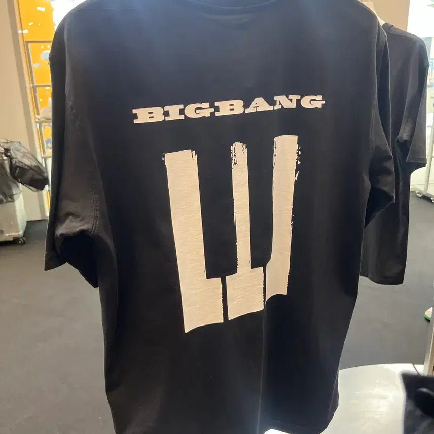 [BUNJANG] Bigbang Logo T-shirt M / 빅뱅 반팔 티셔츠 M