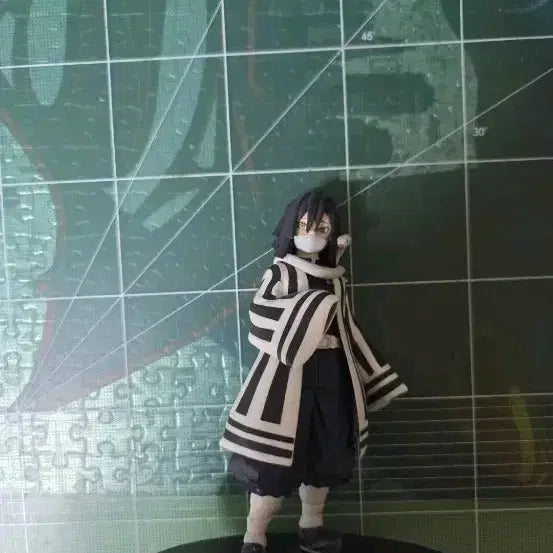 [BUNJANG] Demon Slayer Obanai Iguro Figure / 귀멸의칼날 이구로 피규어