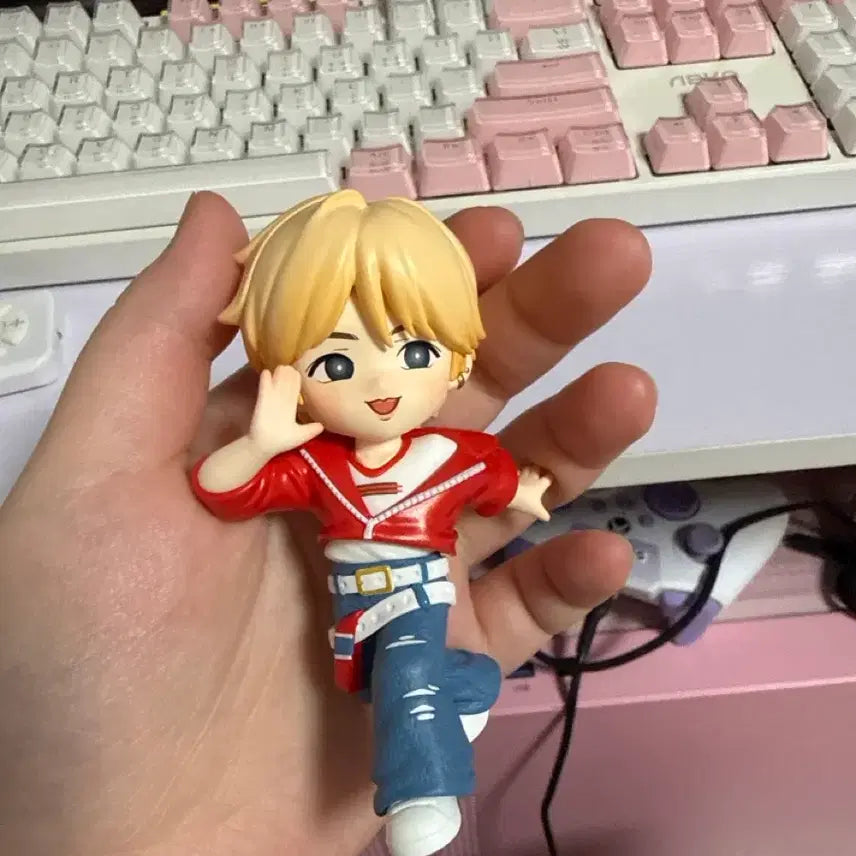 [BUNJANG] Pop Mart Shotaro Figure / 팝마트 쇼타로 피규어