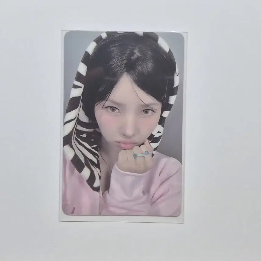 [BUNJANG] I-DLE (G)I-DLE Soyeon City of Sense Photocard / 아이들 시티오브센스 소연 포토카드 판매합니다