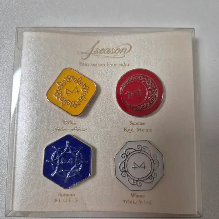 [BUNJANG] Mamamoo Four Seasons Badge / (무배) 마마무 포시즌 뱃지