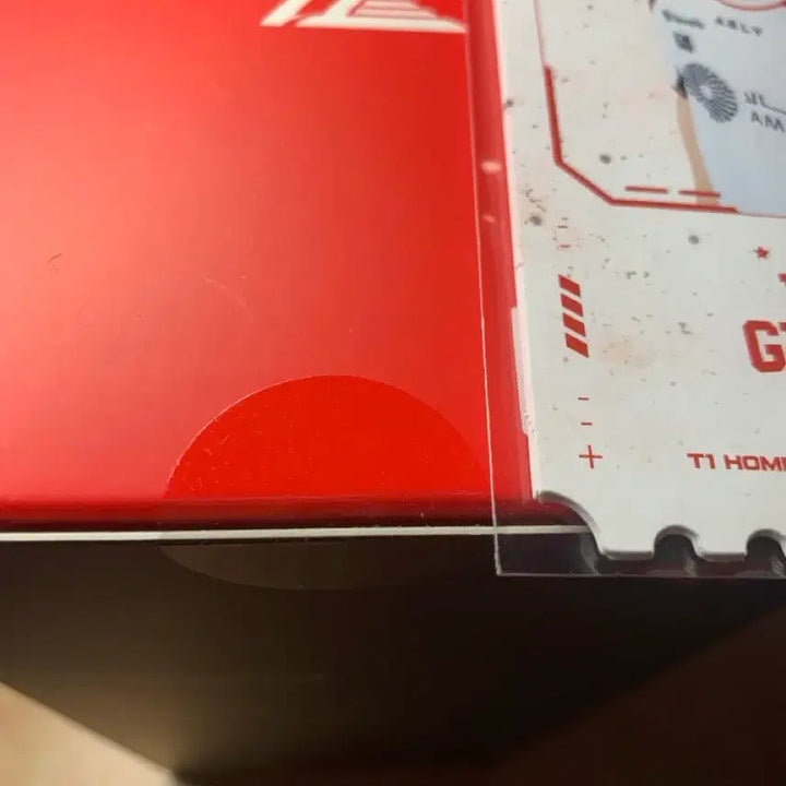 [BUNJANG] T1 Unsealed Lightstick + Photocard / T1 티원 미개봉 응원봉 +포토카드