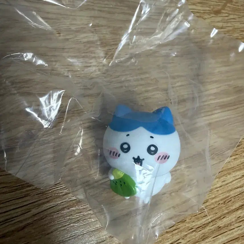 [BUNJANG] Bochi the Rock! Series 3 Gacha Hachware Figure (Sealed) / (미개봉)먼작귀 나란히 줄서요 3탄 가챠 하치와레!