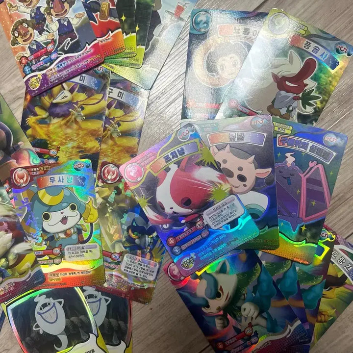 [BUNJANG] Yo-kai Watch Cards Bundle Set (Includes UR Jibanyan, SRs, and Mushinyan) / 요괴워치 카드 , 무사냥 외 다수 일괄