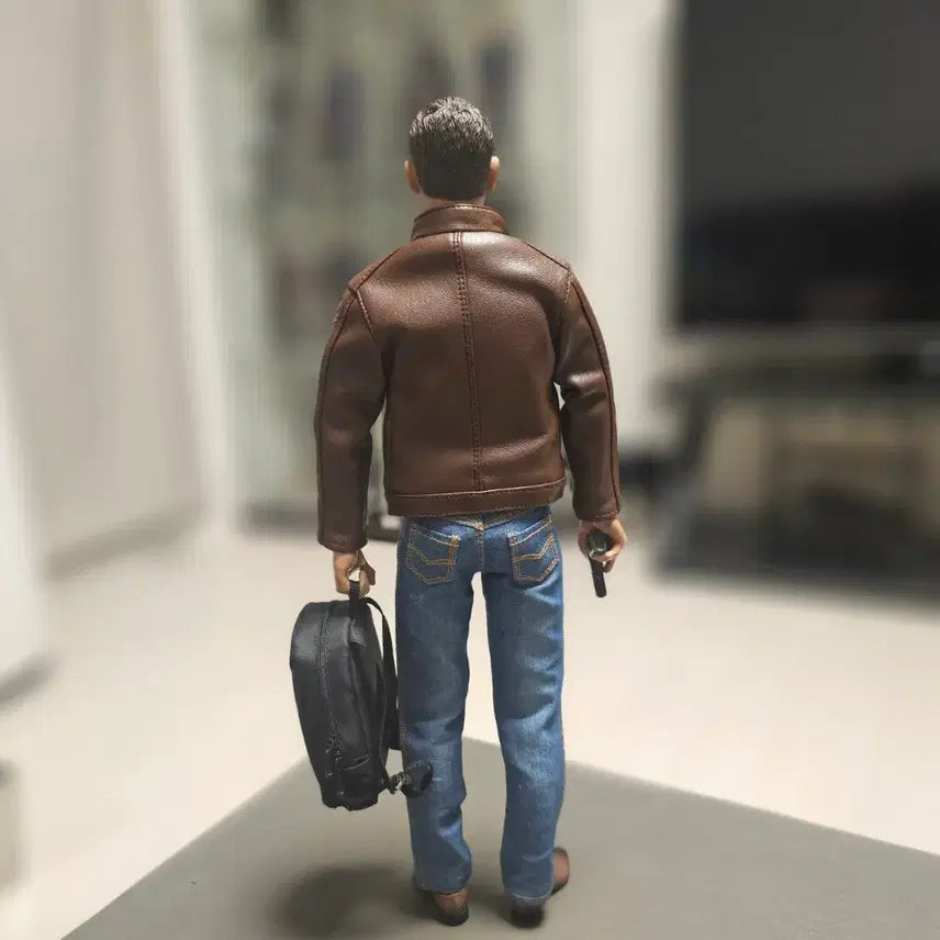 [BUNJANG] Matt Damon Jason Bourne 12-inch Figure / 12인치피규어 제임스 본 맷 데이먼(핫토이X)