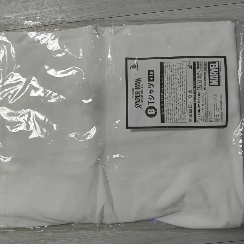 [BUNJANG] Marvel Spider-Man Short Sleeve T-Shirt White Prize B / 마블 스파이더맨 반팔 티셔츠 화이트 쿠지 B상