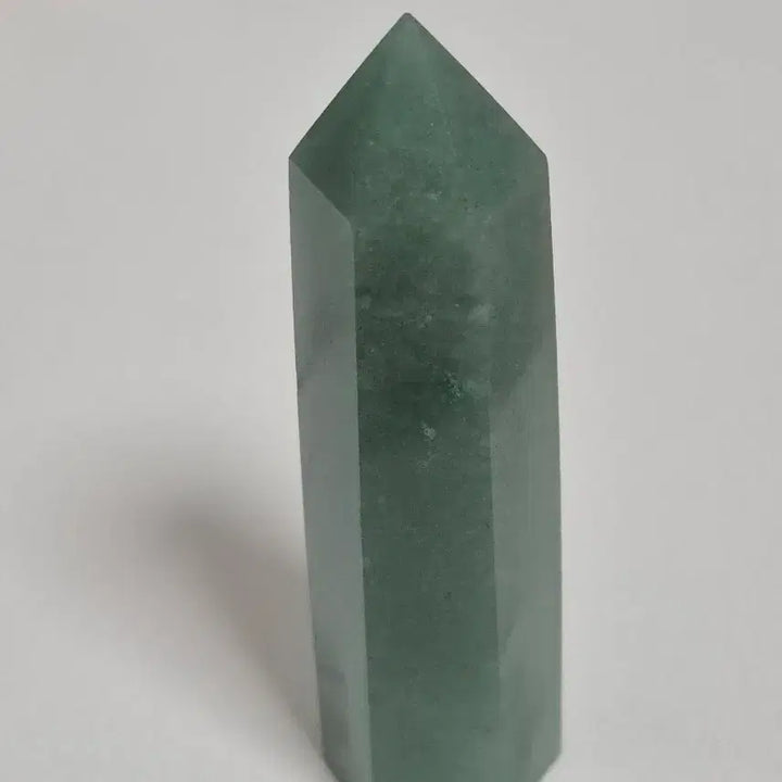 [BUNJANG] Green Aventurine Point Tower Natural Stone Hexagonal Pillar / 그린 아벤츄린 포인트 타워 천연 원석 육각주 인테리어 데스크테리어 소품