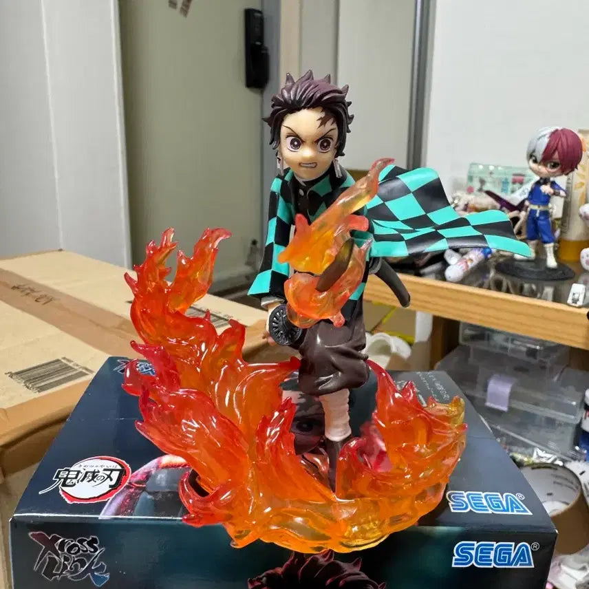 [BUNJANG] Demon Slayer Tanjiro &amp; Nezuko Figure Set (Sealed Nezuko) / 귀멸의칼날 xross link 탄지로 네즈코 세트로팝니다 탄지로개봉 네즈코 미개봉