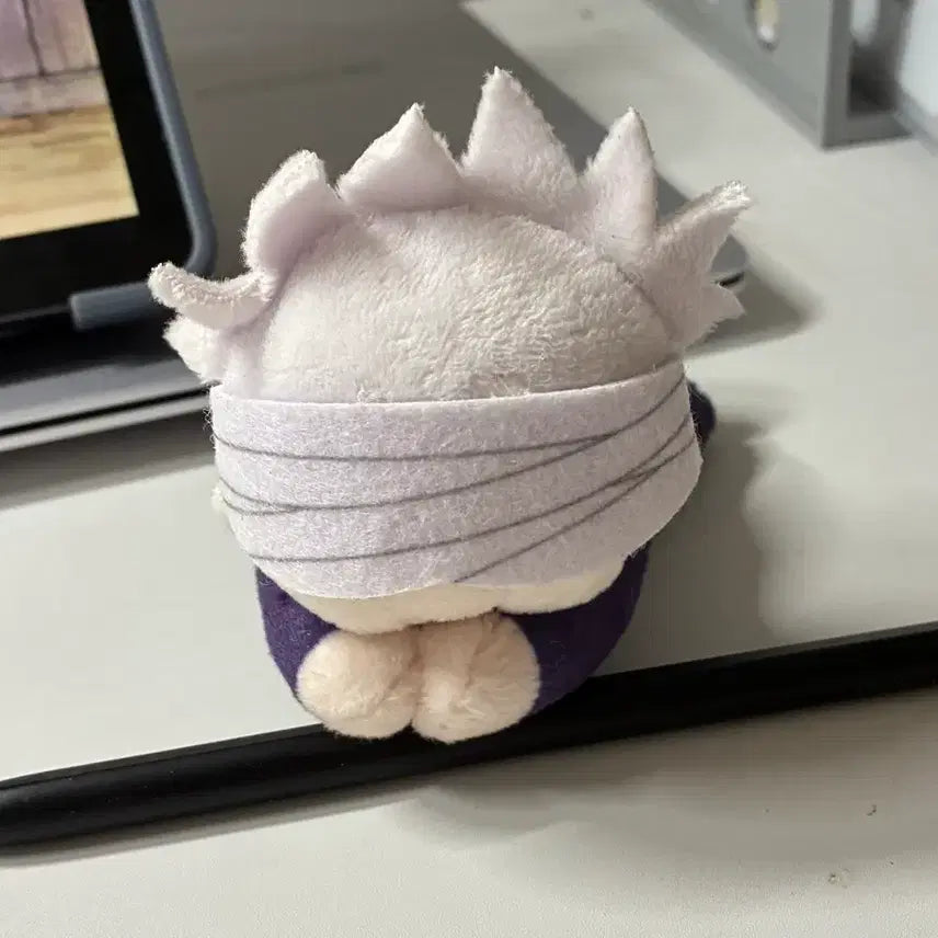 [BUNJANG] Jujutsu Kaisen Satoru Gojo Hugcotel Plush Doll / 주술회전 고죠 사토루 극장판 허그캬라 누이 인형