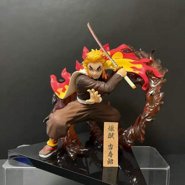 [BUNJANG] Demon Slayer Rengoku Last One Prize Figure: Dawn of Blades Version / 개봉품 귀멸의칼날 렌고쿠 피규어 렌고쿠 라스트원 여명의칼날을가져라
