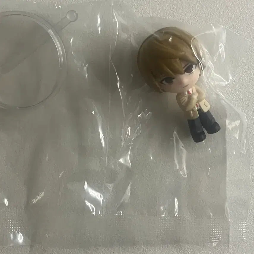 [BUNJANG] Death Note Light Yagami Gacha Figure (Sealed) / 데스노트 가챠 라이토