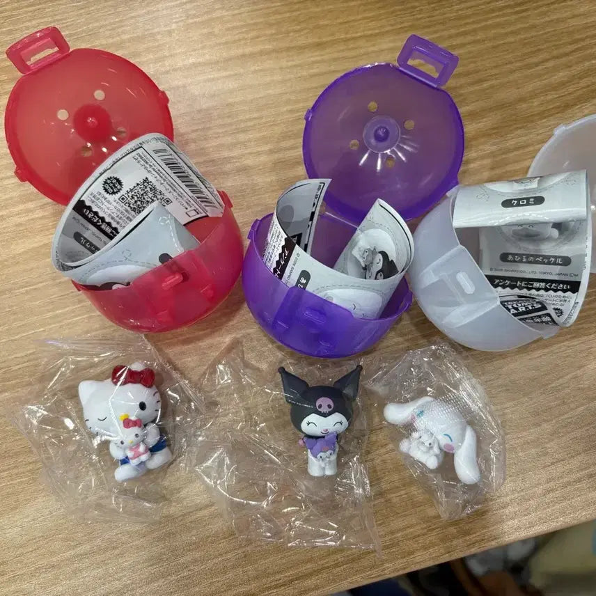 [BUNJANG] Sanrio Characters Kitty, Kuromi, Cinnamoroll Gachapon Figure Bundle Set / 일괄)산리오 인형과 함께 2탄 키티 가챠