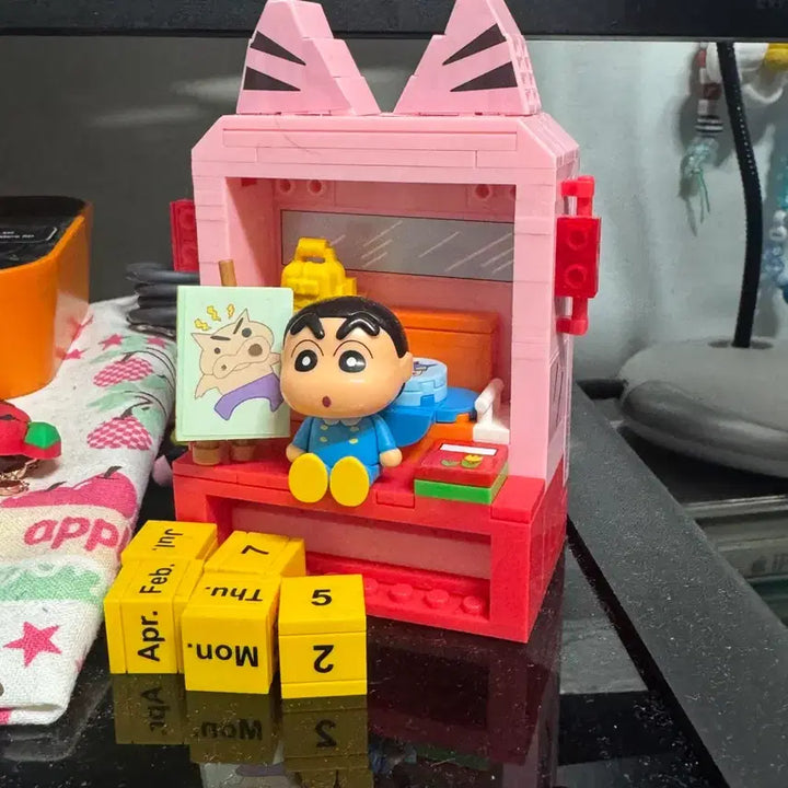 [BUNJANG] Crayon Shin-chan Lego Minifigure Set / 짱구 레고 미니피규어