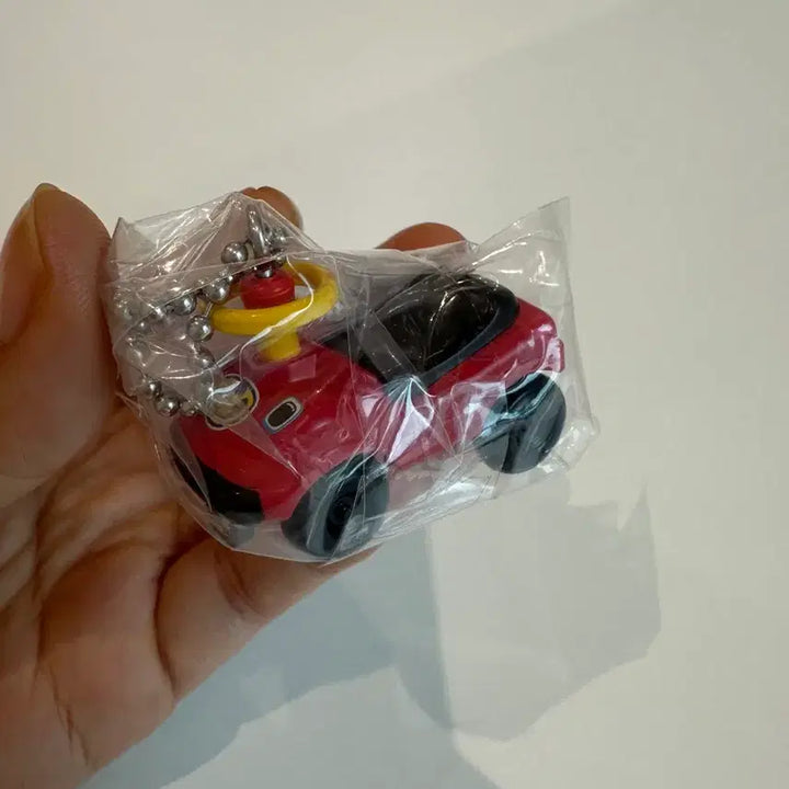 [BUNJANG] Bandai Combi Baby Goods Miniature Gacha (Bung Bung Car) / 반다이 Combi 유아용품 미니어처 가챠 (붕붕카)