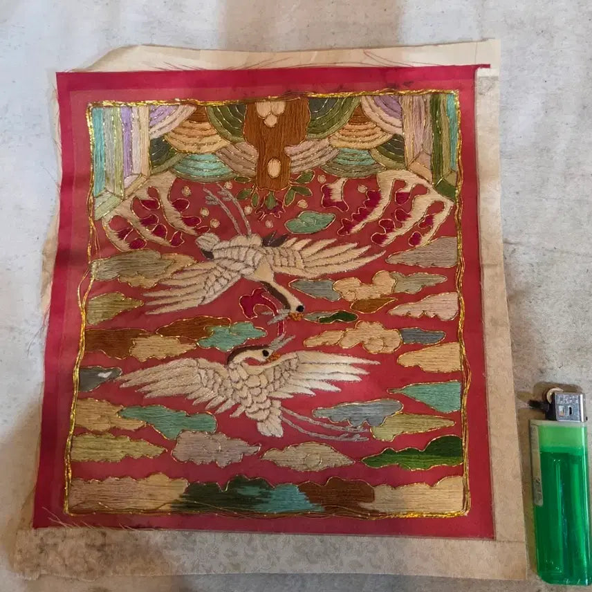 [BUNJANG] Joseon Dynasty Embroidered Rank Badge / 민속품  / 구한말 조선 자수 흉배