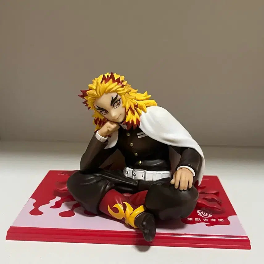 [BUNJANG] Demon Slayer Kyojuro Rengoku Gem Palm Figure / 귀멸의칼날 렌고쿠 gem 손바닥 피규어