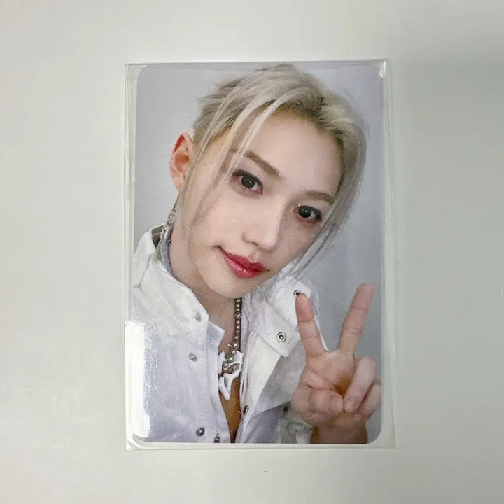 [BUNJANG] Stray Kids Felix This&amp;That Blood Type B POB Photocard / StrayKids 스키즈 this&amp;that 디스앤댓 블드미 특전 필릭스 포카 미공포