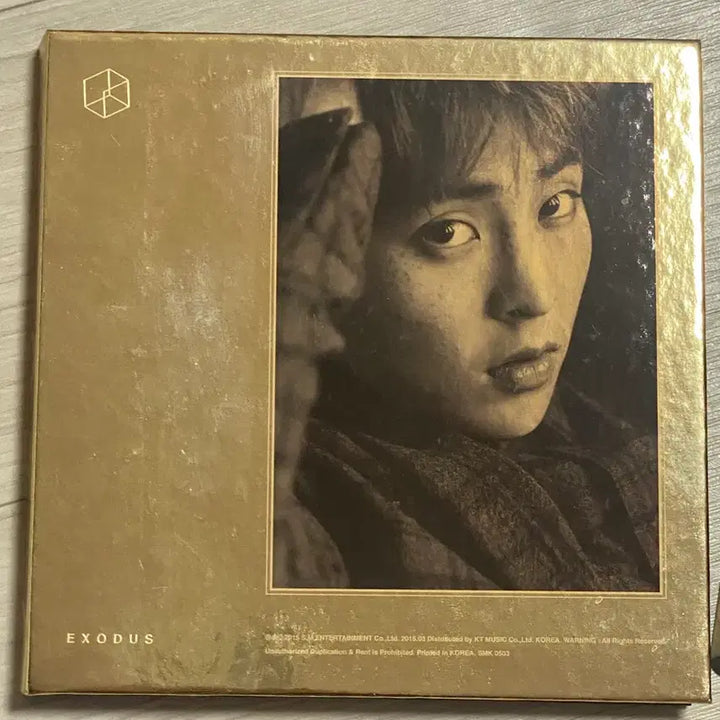 [BUNJANG] EXO Exodus Xiumin Version Album with Photocard / EXO 엑소 Exodus 엑소더스 (시우민 버전)