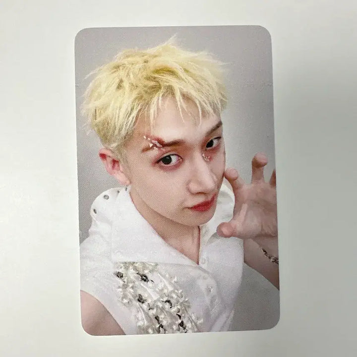 [BUNJANG] Stray Kids SKZ Disc and That Blood Me Bang Chan Photocard / StrayKids 스키즈 디스앤댓 블드미 특전 방찬 포카
