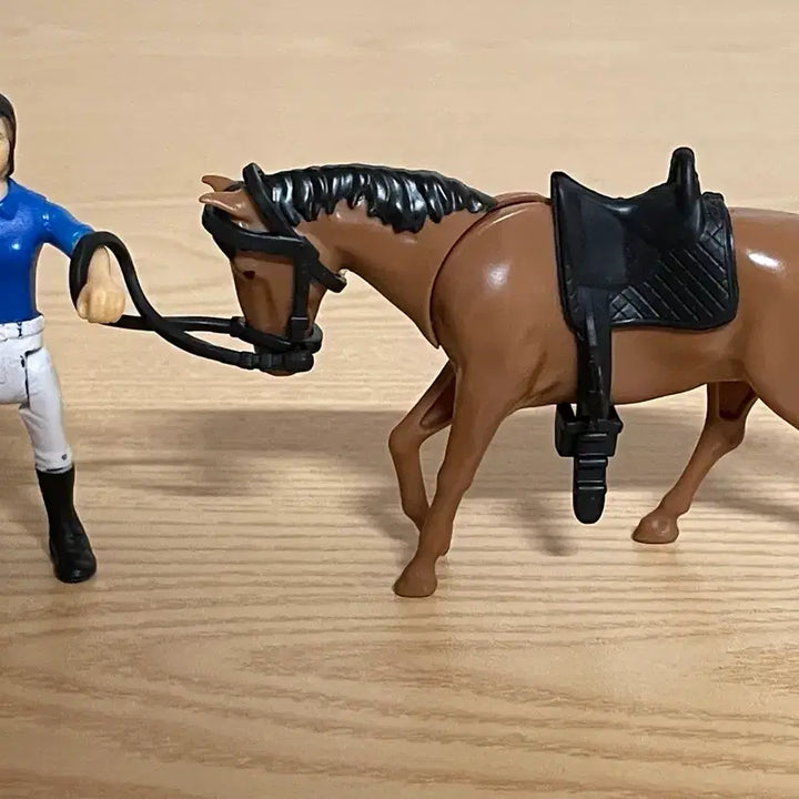 [BUNJANG] Equestrian Figure with Horse Set / 말 타는 사람 피규어 말 세트