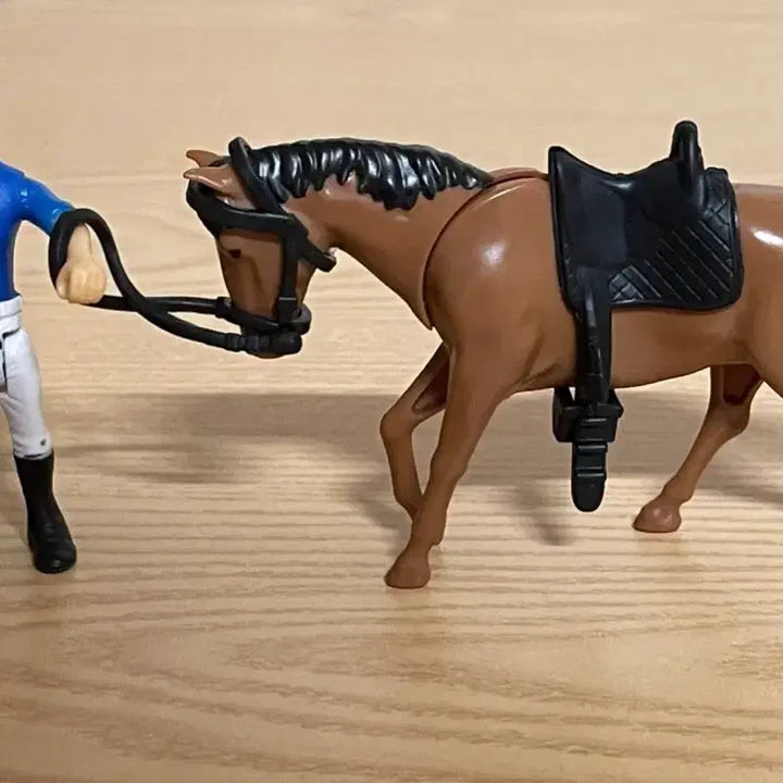 [BUNJANG] Equestrian Figure with Horse Set / 말 타는 사람 피규어 말 세트