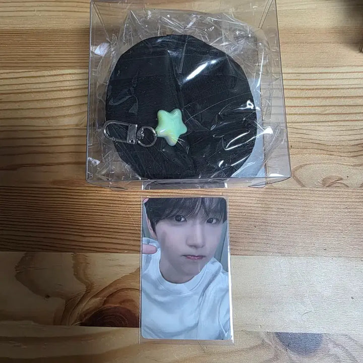 [BUNJANG] NCT WISH 1st Anniversary Wish Doll Beret Keyring Jaehee Photocard Included / 엔시티위시 1주년 위시돌 베레모 키링 재희 포카포함